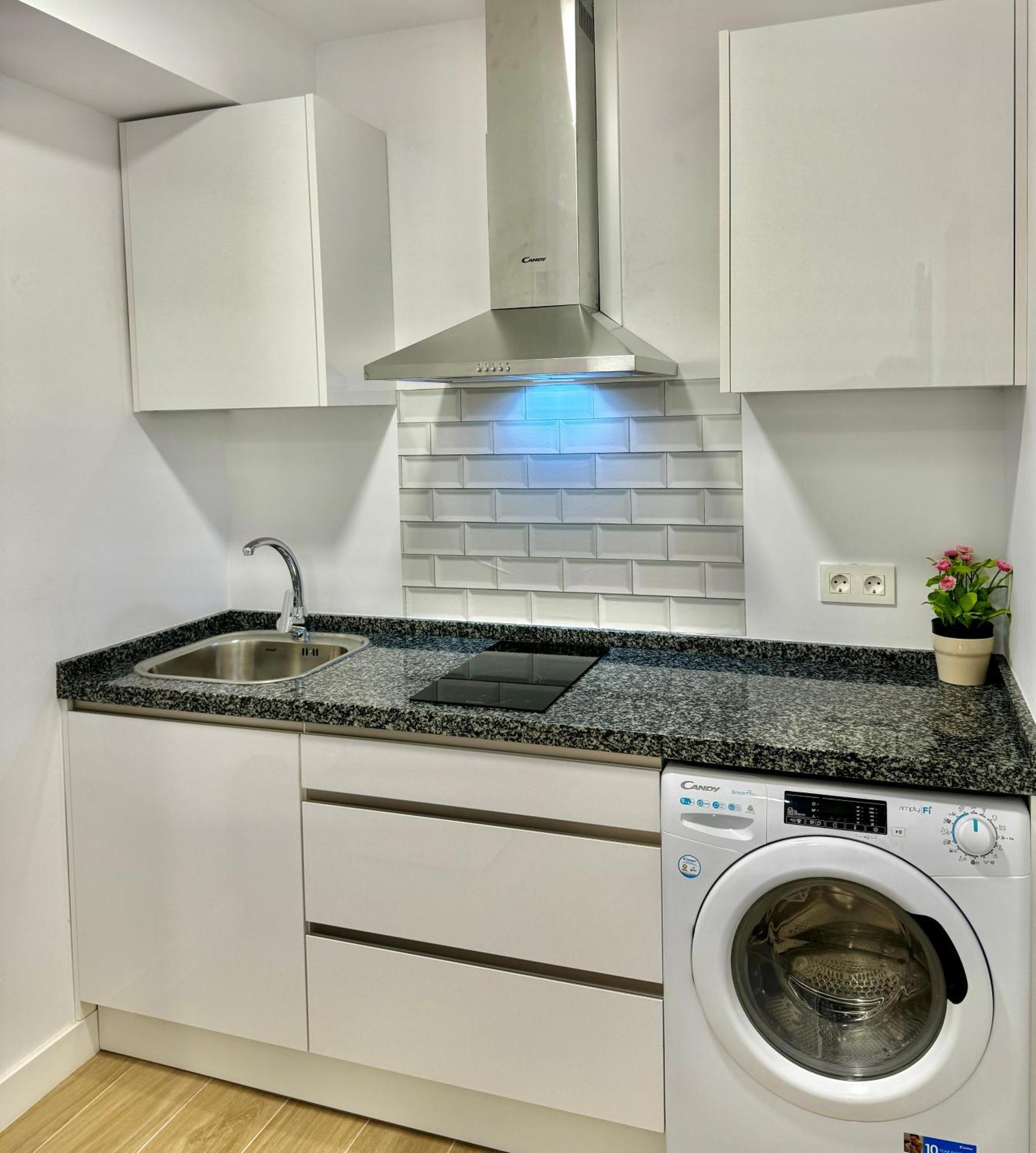Amazing Seaside Studio By Eaw Homes Marbella Eksteriør bilde